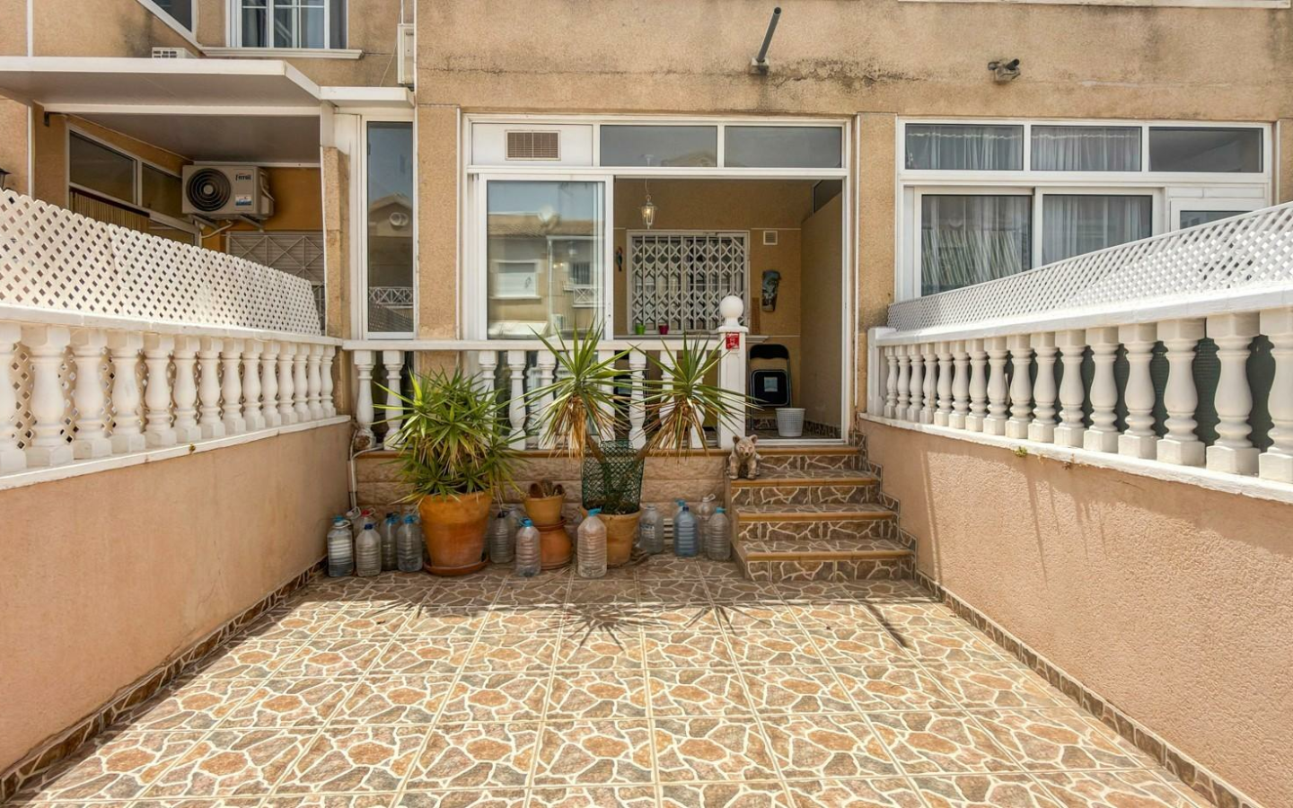 2-bedroom Terraced House In Torrevieja, Spain (69 M²)