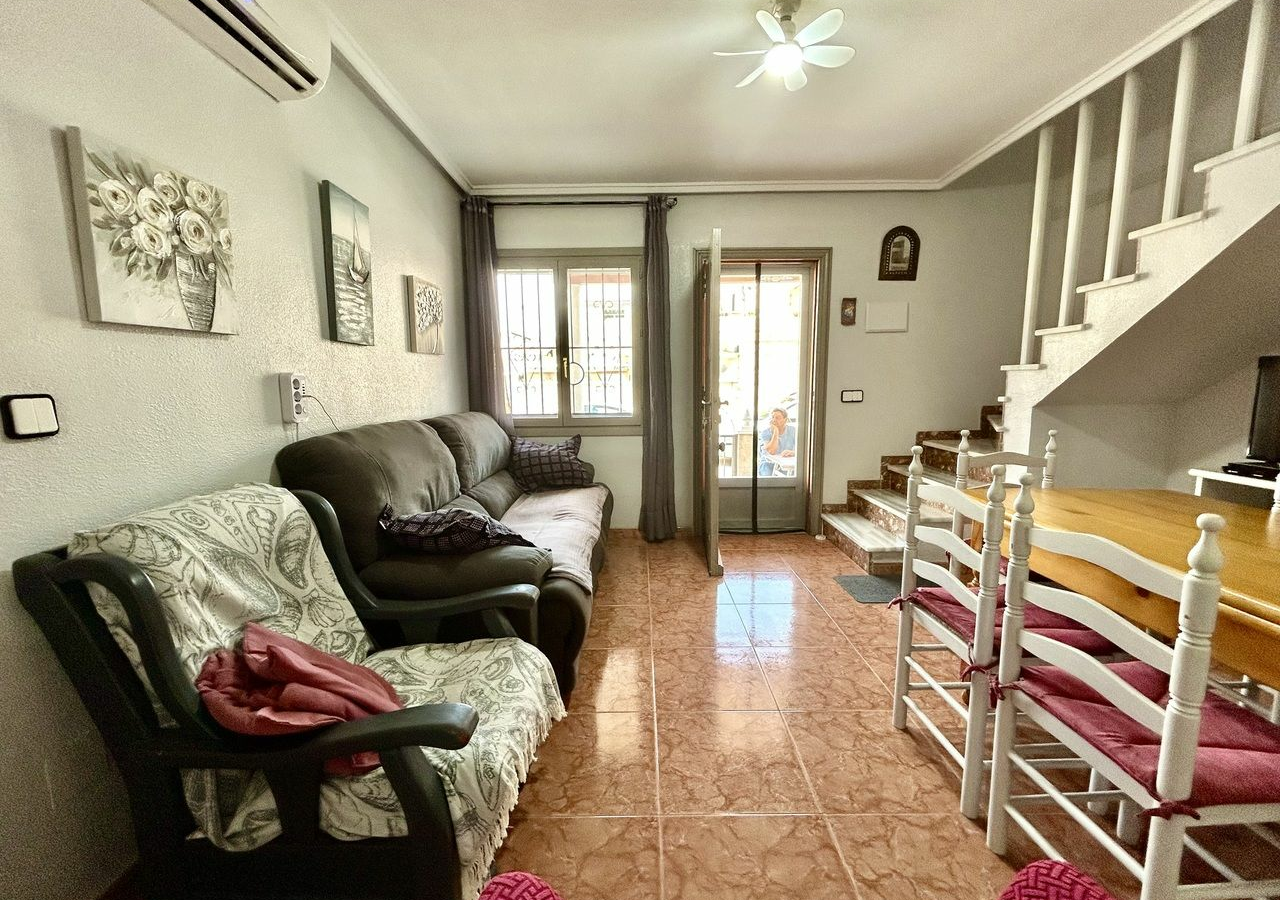 2-bedroom House In Orihuela Costa, Spain (67 M²)