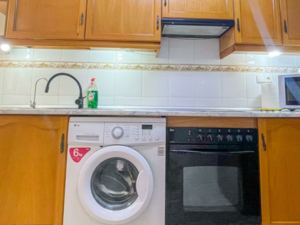 3-bedroom Apartment In Torrevieja, Spain (92 M²)