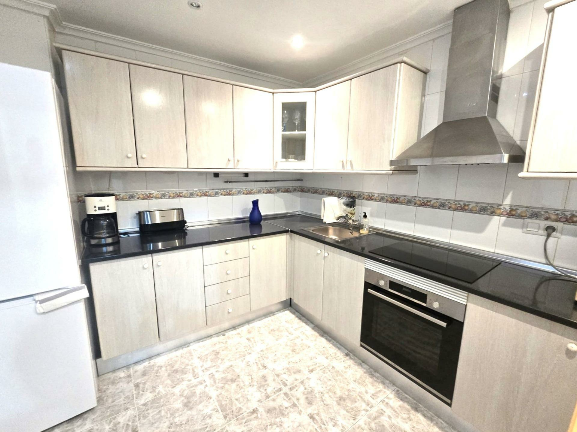 3-bedroom Apartment In Torrevieja, Spain (125 M²)
