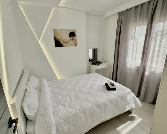 3-bedroom Apartment In Torrevieja, Spain (75 M²)