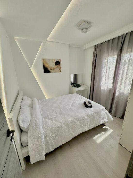 3-bedroom Apartment In Torrevieja, Spain (75 M²)