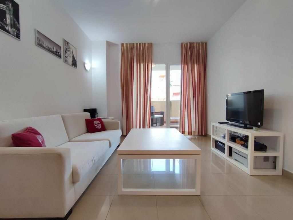 2-bedroom Apartment In Orihuela Costa, Spain (62 M²)