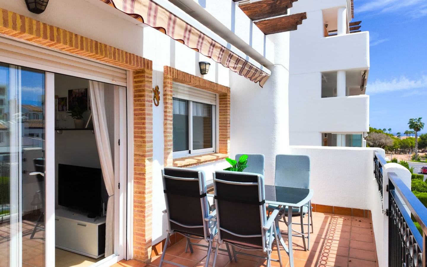2-bedroom Apartment In Orihuela Costa, Spain (122 M²)