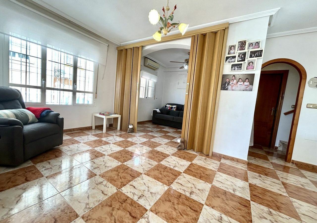 2-bedroom House In Cabo Roig, Spain (97 M²)