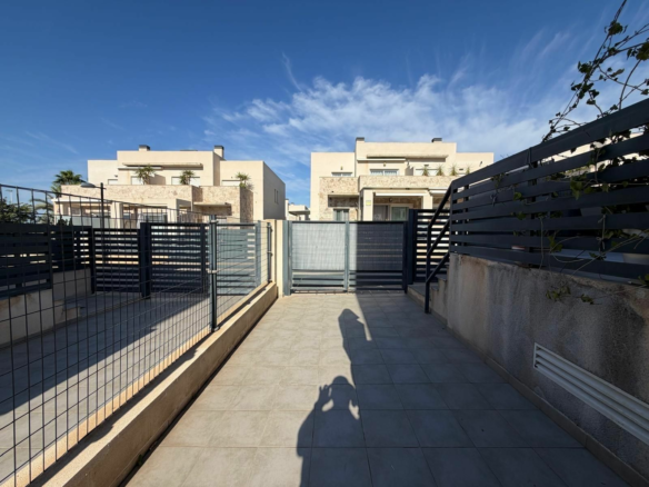 3-bedroom House In Torrevieja, Spain (197 M²)