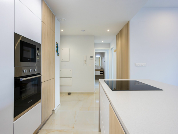2-bedroom Apartment In Orihuela Costa, Spain (80 M²)