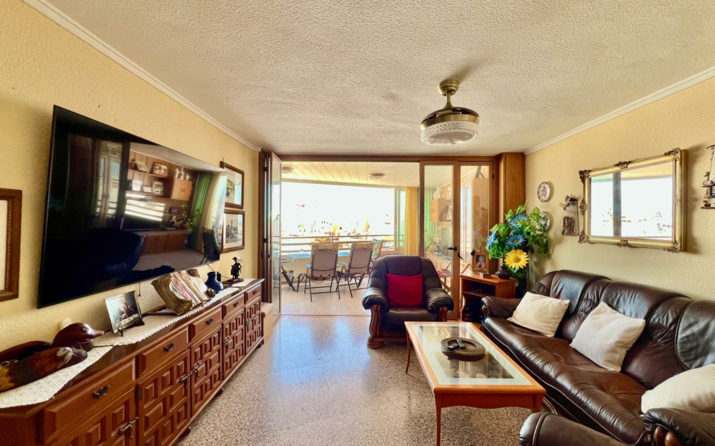 3-bedroom Apartment In Torrevieja, Spain (110 M²)