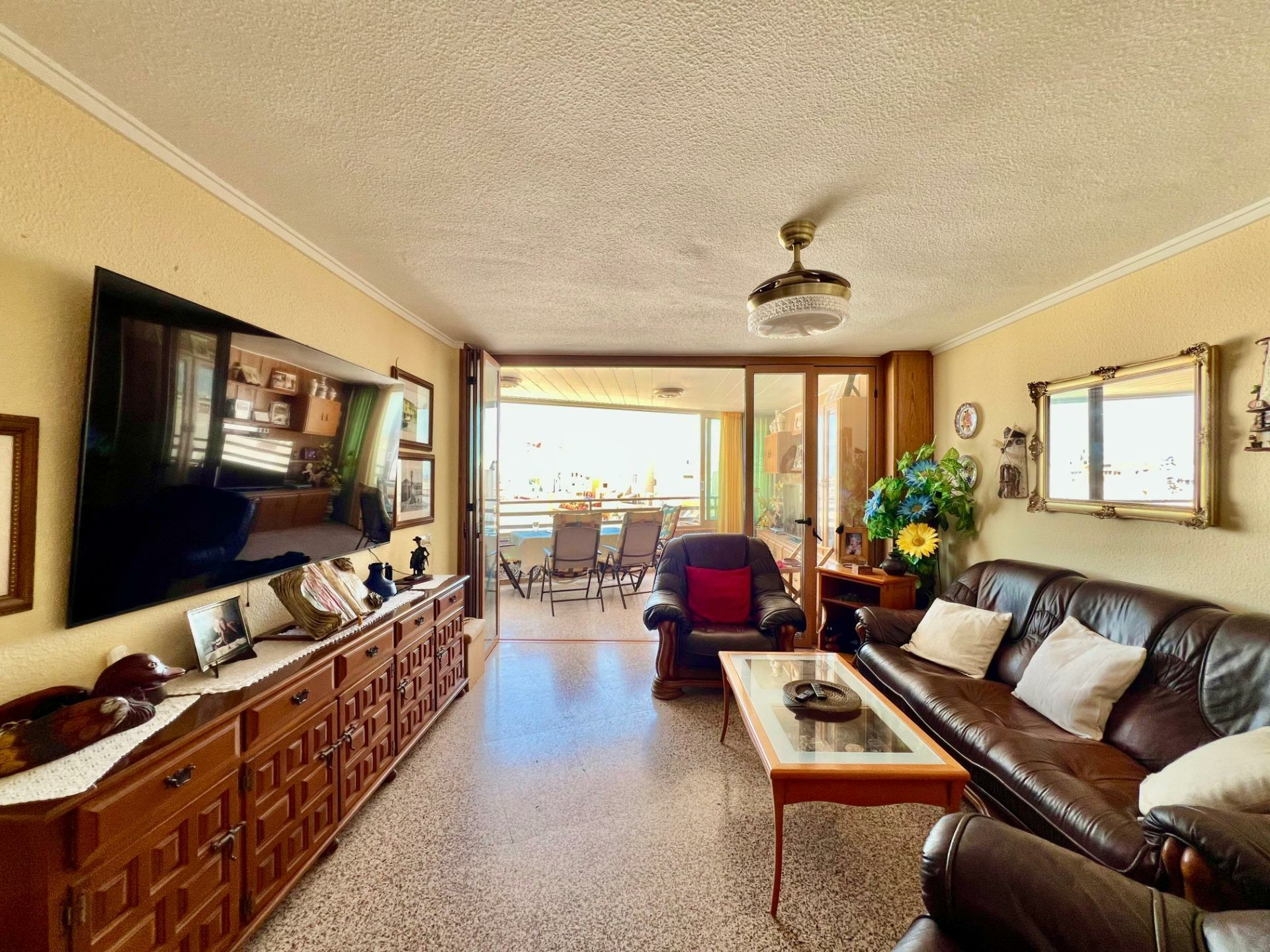 3-bedroom Apartment In Torrevieja, Spain (110 M²)