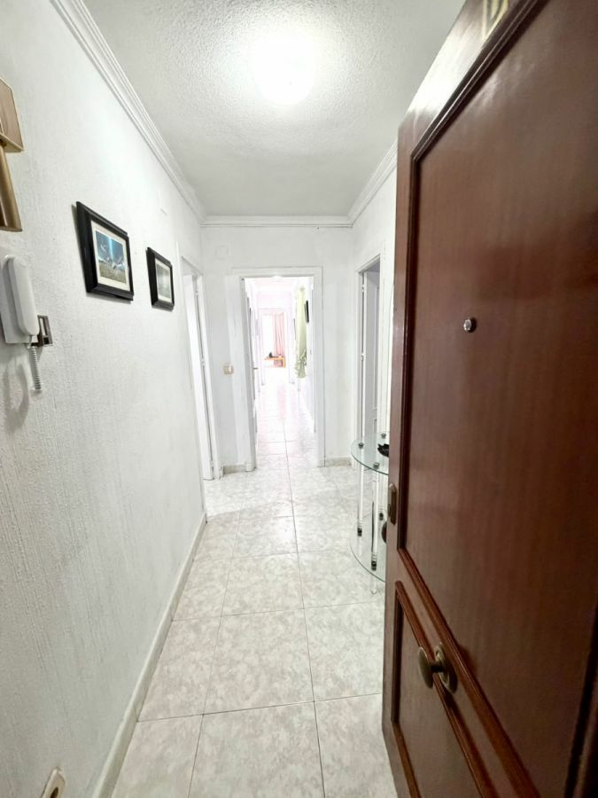 3-bedroom Apartment In Torrevieja, Spain (120 M²)