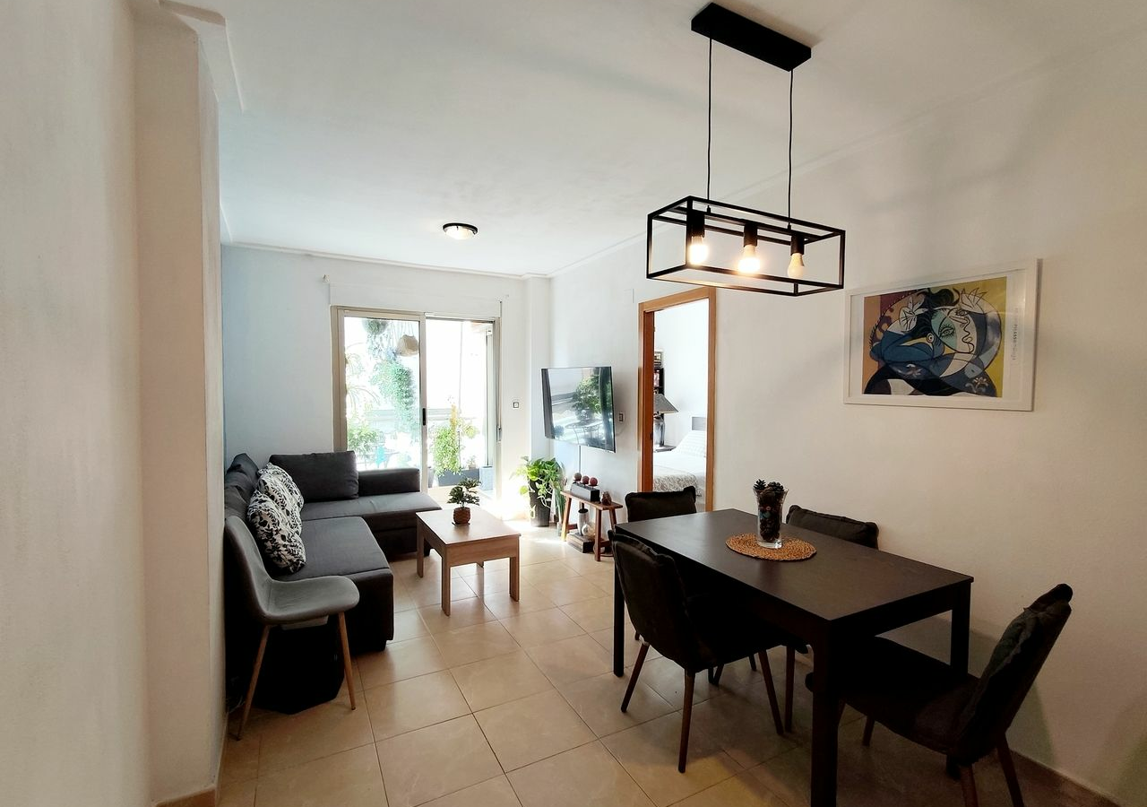 3-bedroom Apartment In Torrevieja, Spain (96 M²)