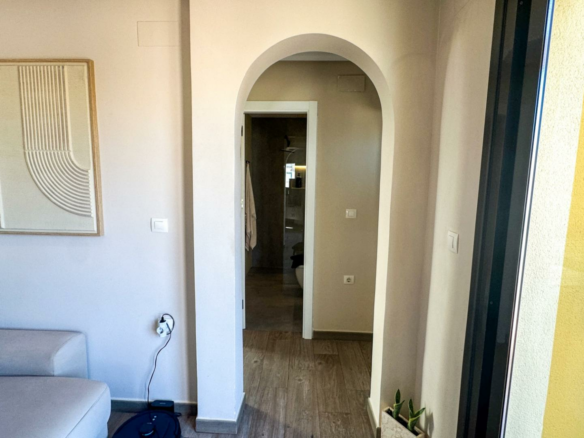 2-bedroom Bungalow In Torrevieja, Spain (70 M²)