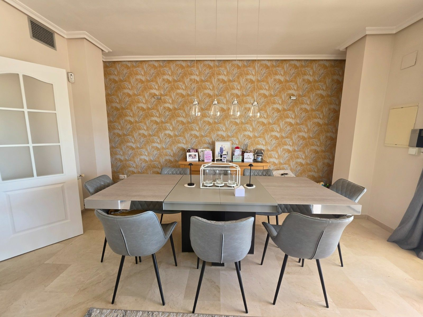 4-bedroom Villa In Pinoso, Spain (405 M²)