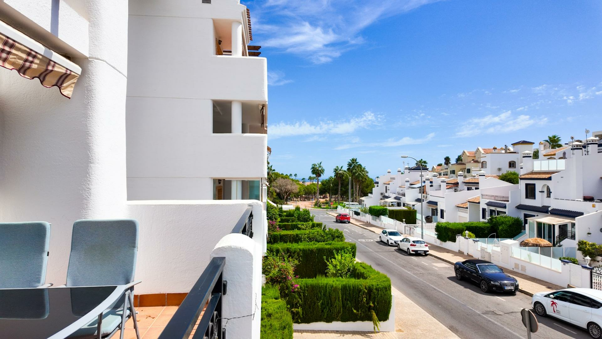 2-bedroom Apartment In Orihuela Costa, Spain (122 M²)