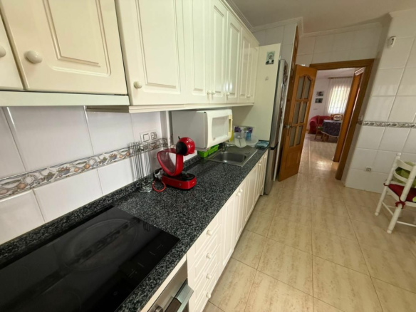 4-bedroom Terraced House In Pilar De La Horadada, Spain (122 M²)