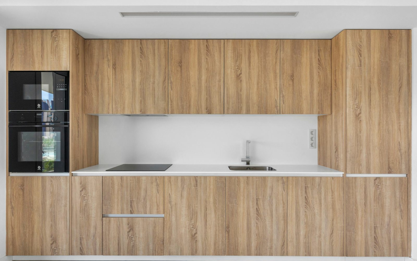 2-bedroom Apartment In Torrevieja, Spain (61 M²)