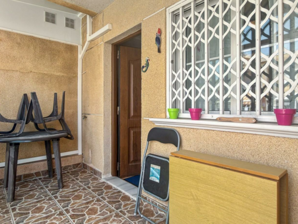 2-bedroom Terraced House In Torrevieja, Spain (69 M²)