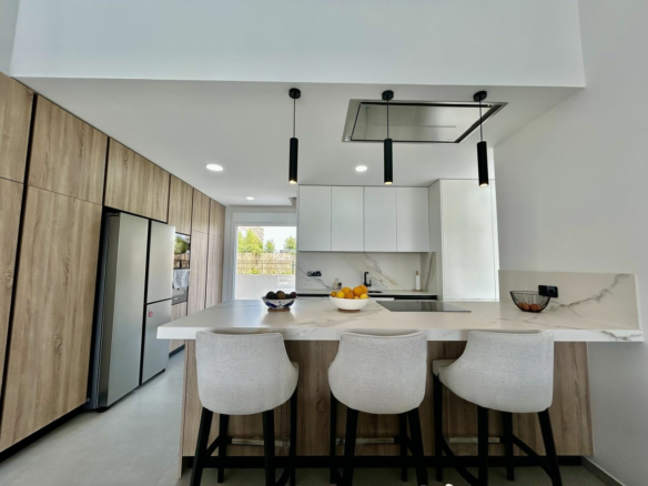 4-bedroom Villa In Algorfa, Spain (133 M²)