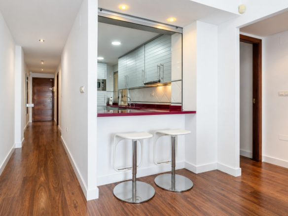 3-bedroom Apartment In Torrevieja, Spain (120 M²)