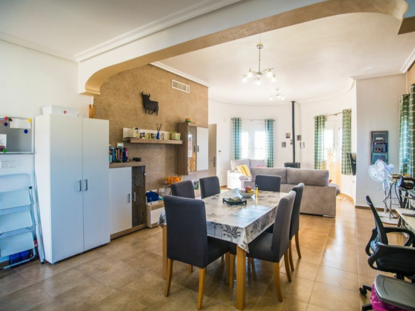 4-bedroom Villa In Catral, Spain (146 M²)