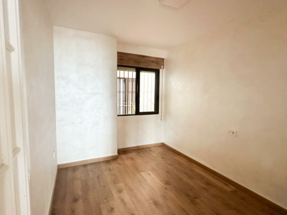 2-bedroom Apartment In Torrevieja, Spain (68 M²)