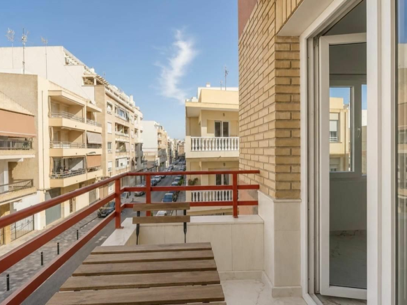 2-bedroom Apartment In Torrevieja, Spain (64 M²)