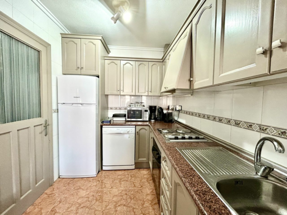 2-bedroom House In Orihuela Costa, Spain (67 M²)