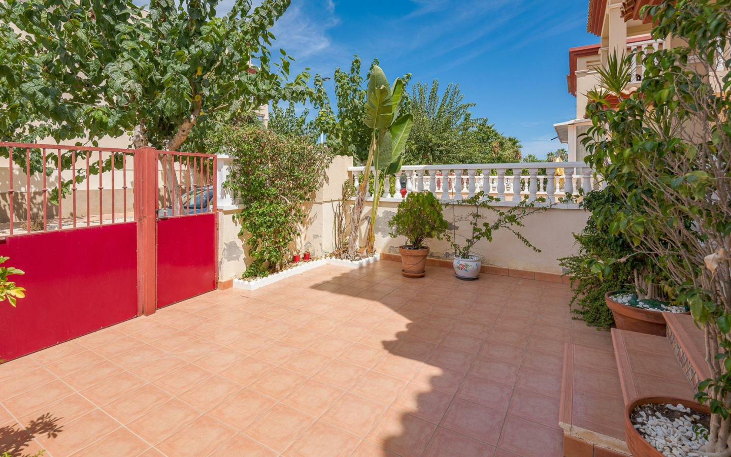 2-bedroom Bungalow In San Pedro Del Pinatar, Spain (63 M²)