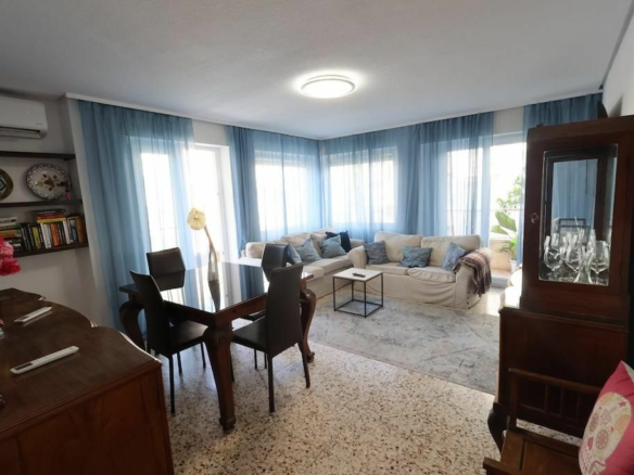 3-bedroom Apartment In Torrevieja, Spain (104 M²)