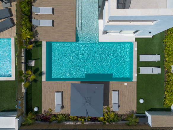 3-bedroom Villa In Torrevieja, Spain (126 M²)