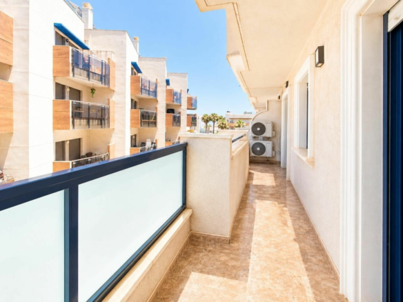 2-bedroom Apartment In Orihuela Costa, Spain (66 M²)