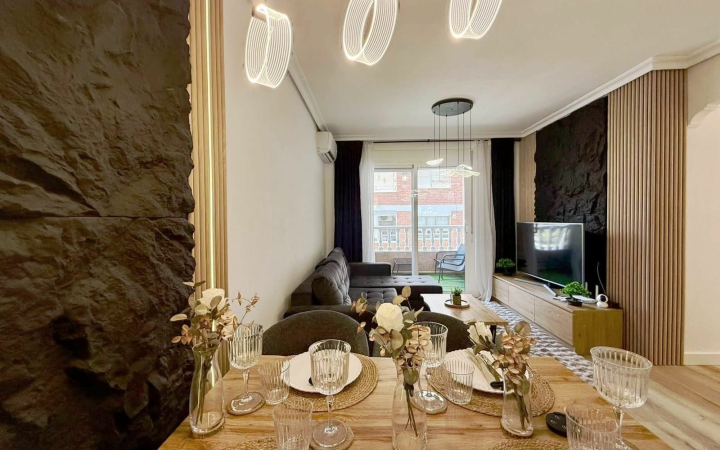 2-bedroom Apartment In Torrevieja, Spain (67 M²)