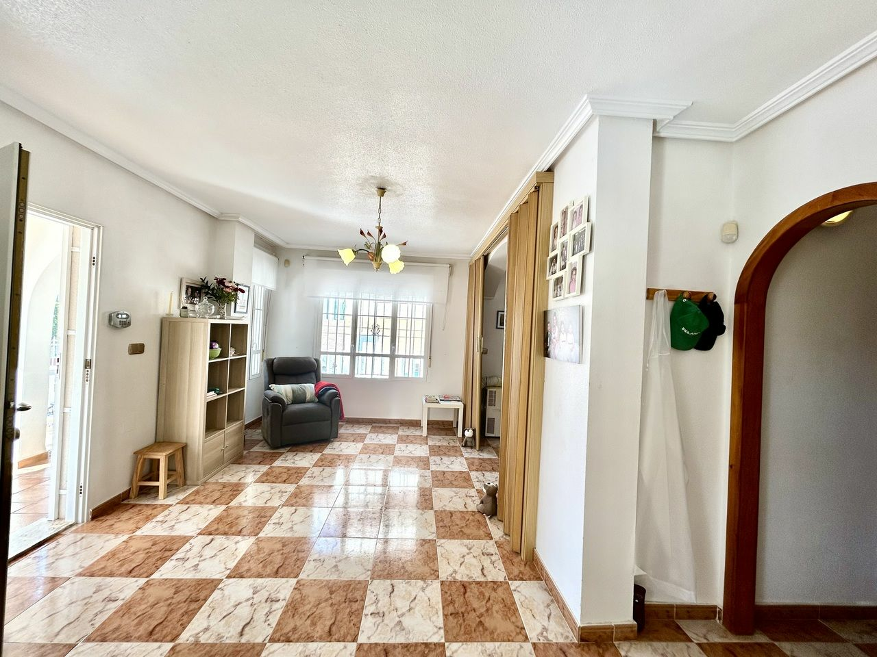 2-bedroom House In Cabo Roig, Spain (97 M²)
