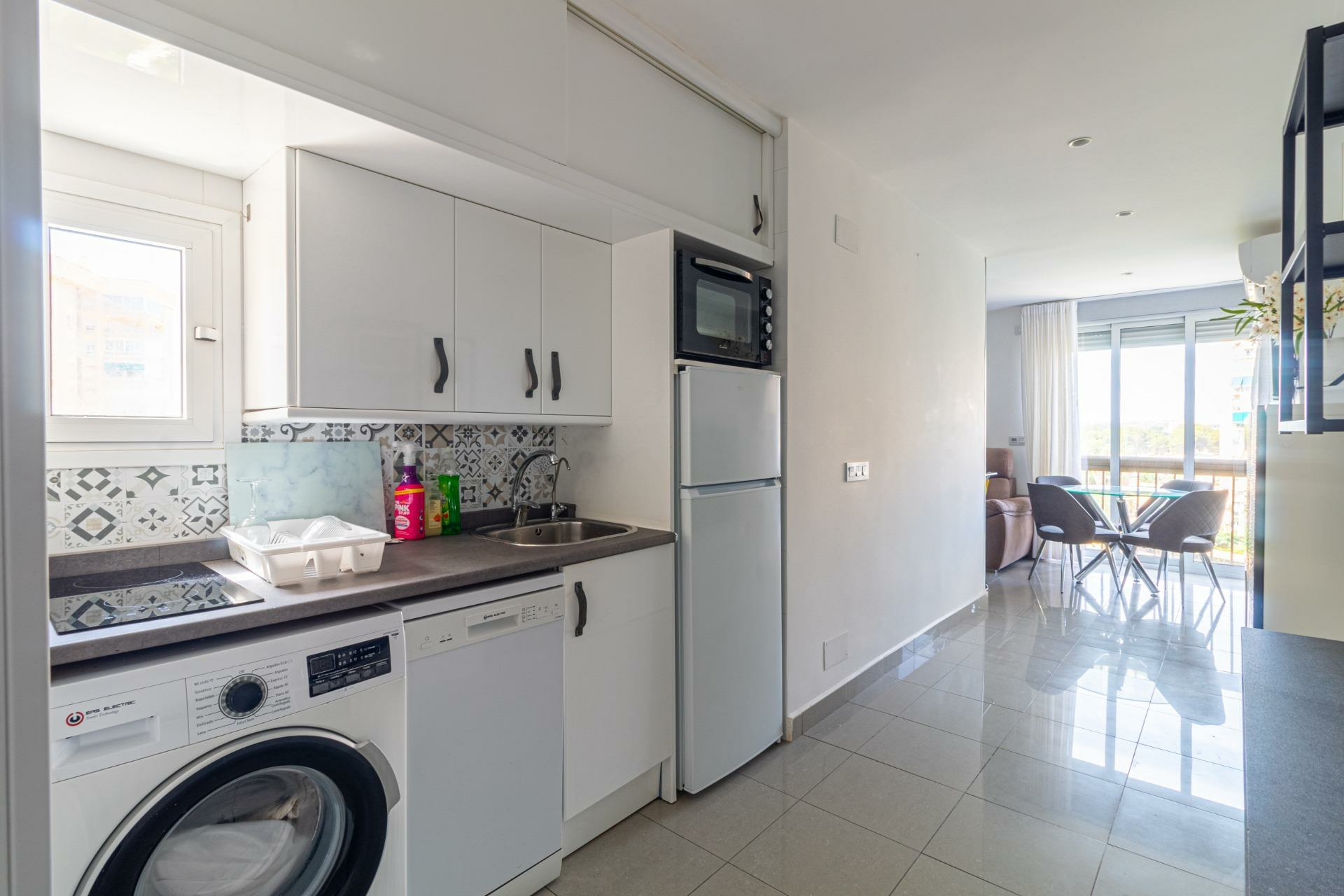2-8-d17002 1-bedroom Apartment In Orihuela Costa, Spain (47 M²)
