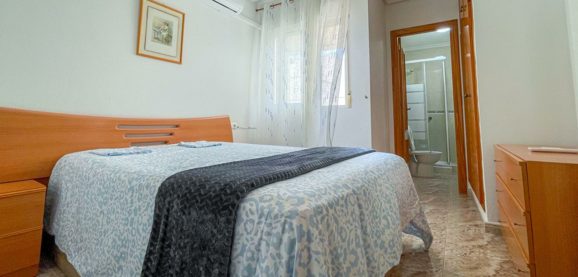 3-bedroom Apartment In Torrevieja, Spain (92 M²)