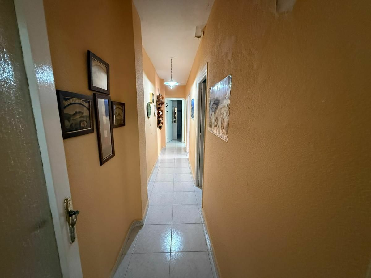 4-bedroom Apartment In Pilar De La Horadada, Spain (100 M²)