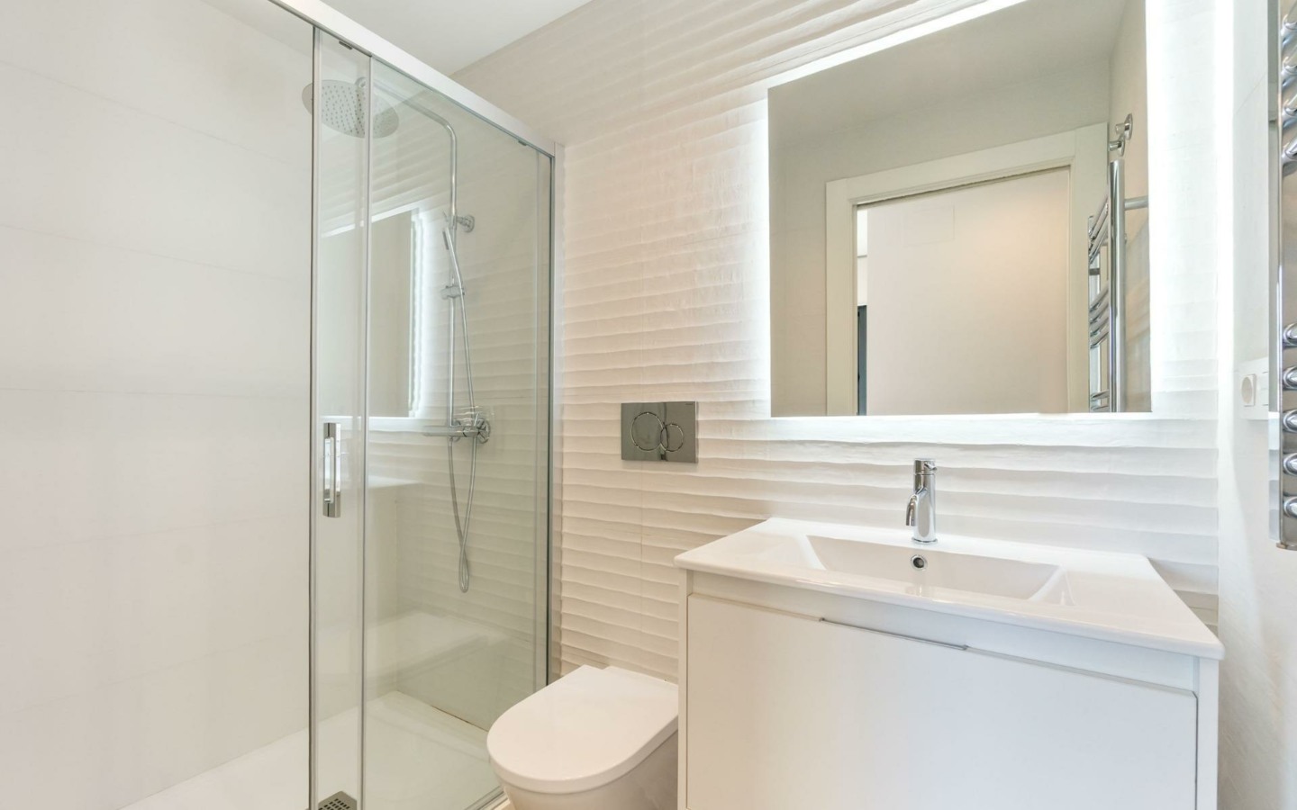 2-bedroom Apartment In Torrevieja, Spain (82 M²)
