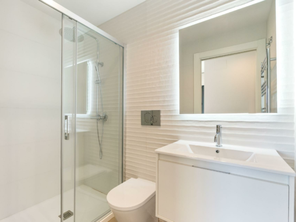 2-bedroom Apartment In Torrevieja, Spain (82 M²)