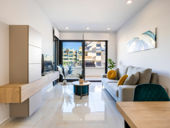 2-bedroom Apartment In Orihuela Costa, Spain (80 M²)