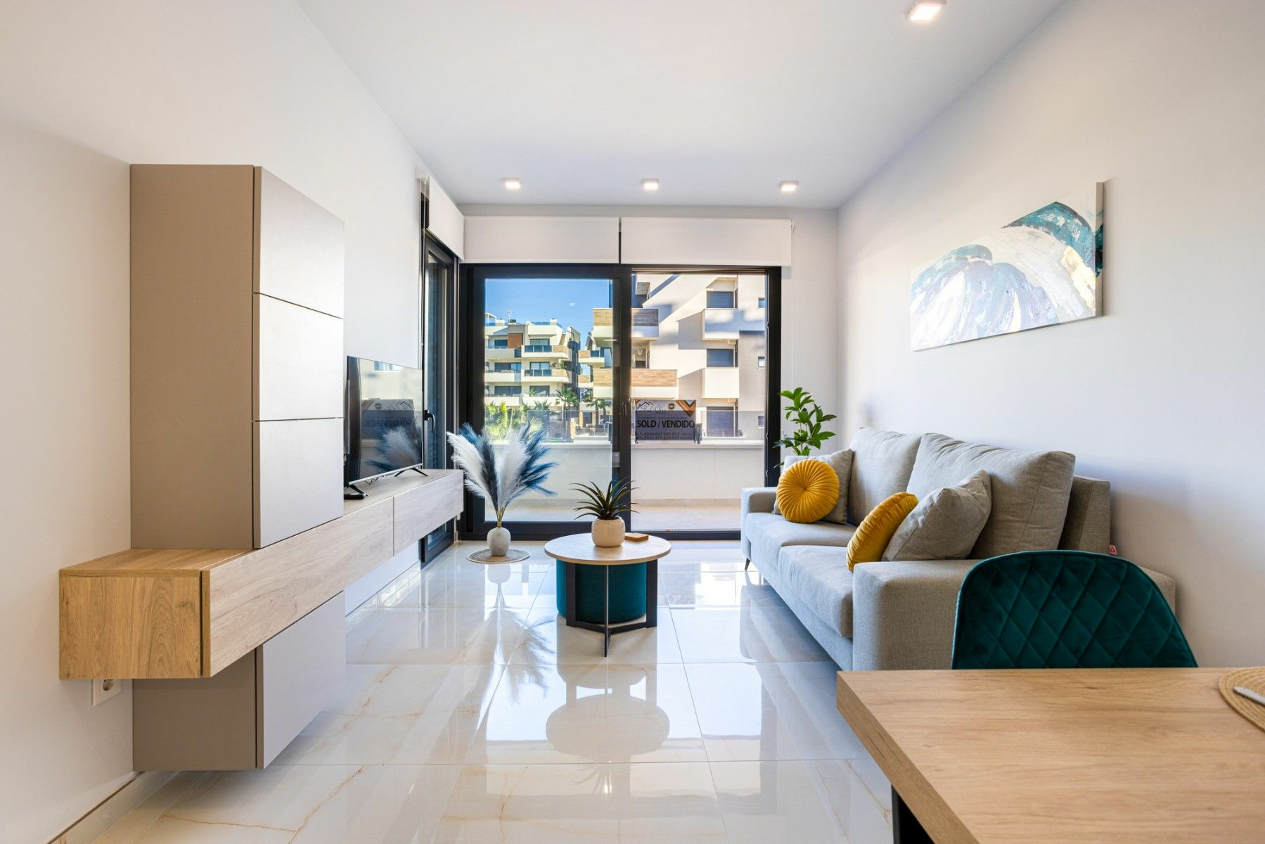 2-bedroom Apartment In Orihuela Costa, Spain (80 M²)