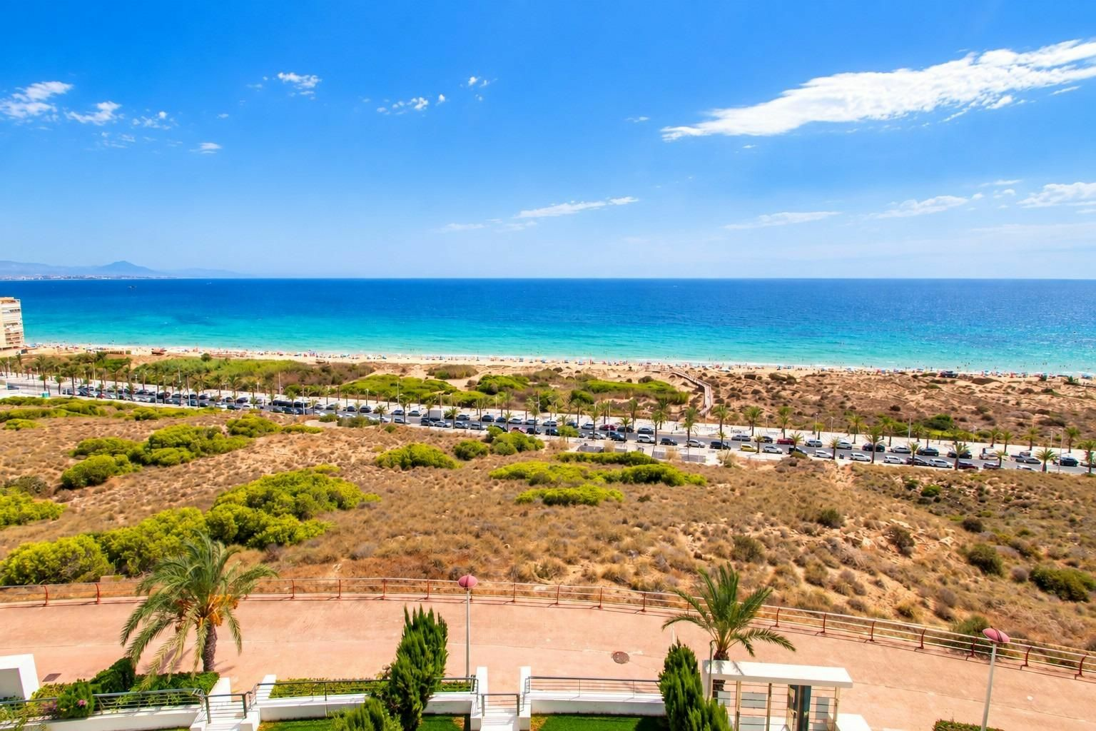 3-bedroom Apartment In Arenales Del Sol, Spain (153 M²)