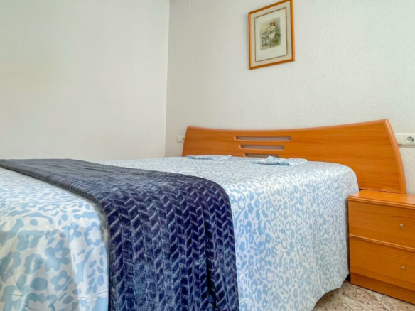 3-bedroom Apartment In Torrevieja, Spain (92 M²)