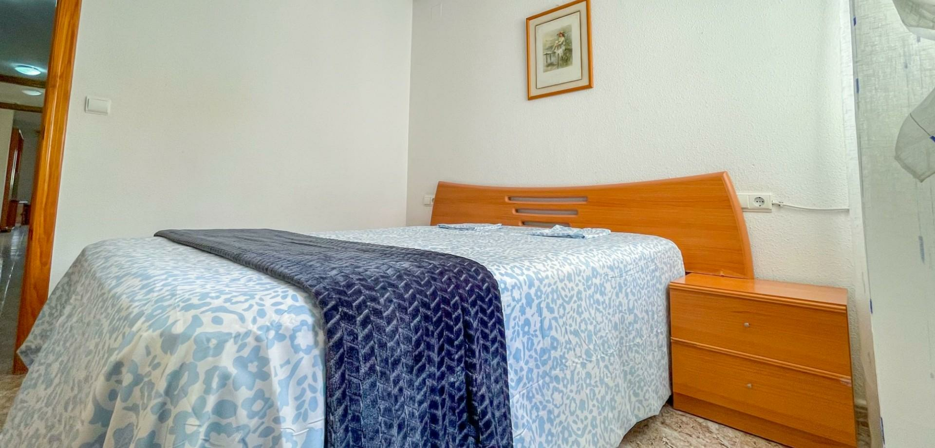 3-bedroom Apartment In Torrevieja, Spain (92 M²)