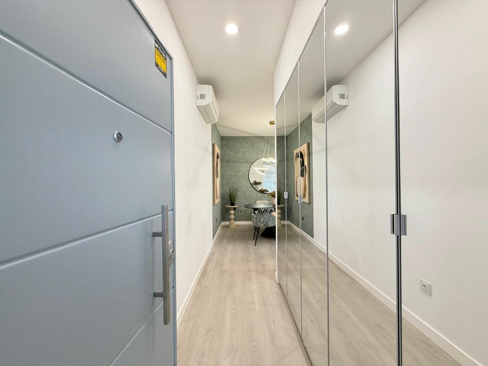 2-bedroom Apartment In Torrevieja, Spain (123 M²)