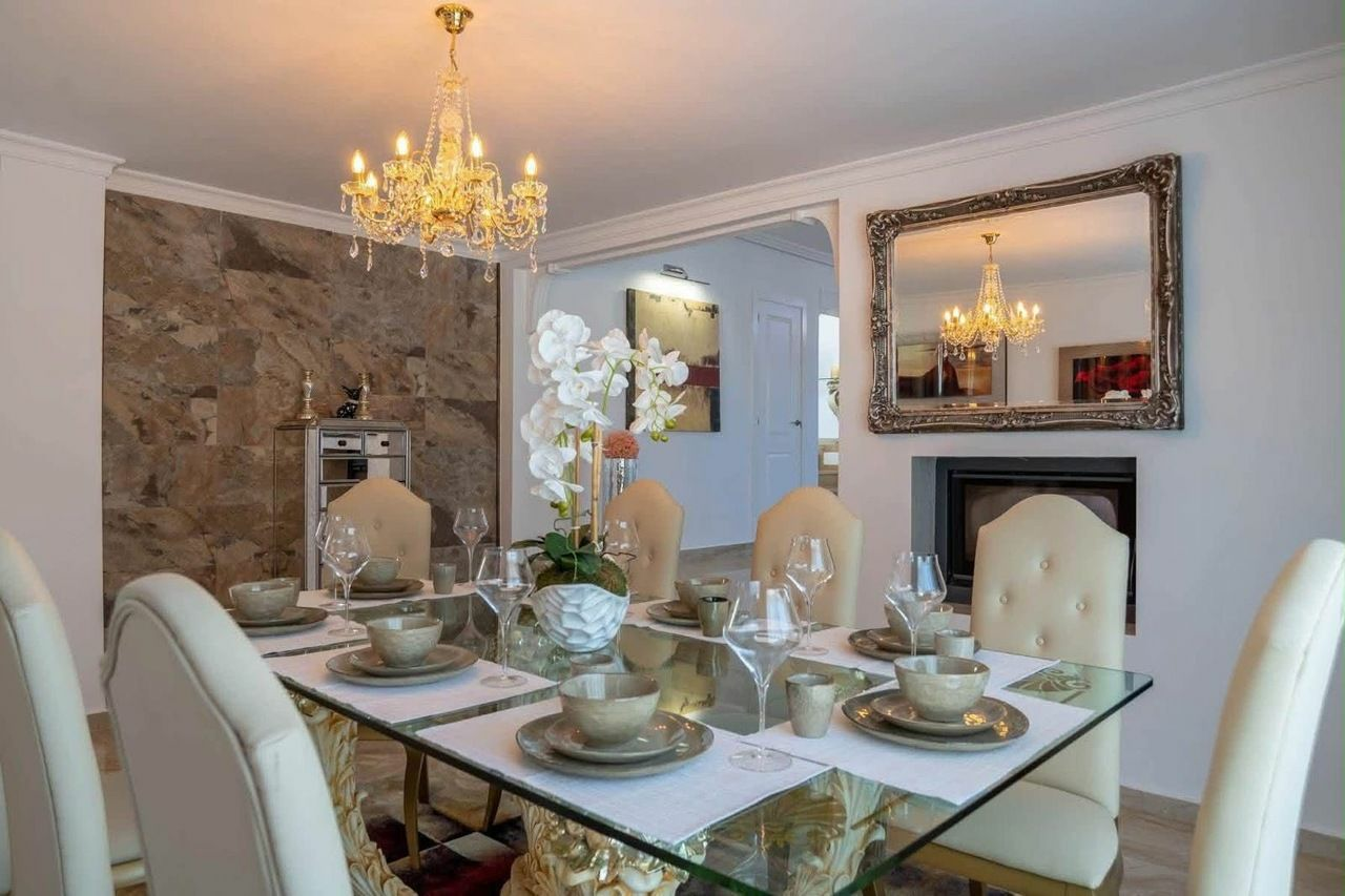 4-bedroom Villa In San Miguel De Salinas, Spain (302 M²)