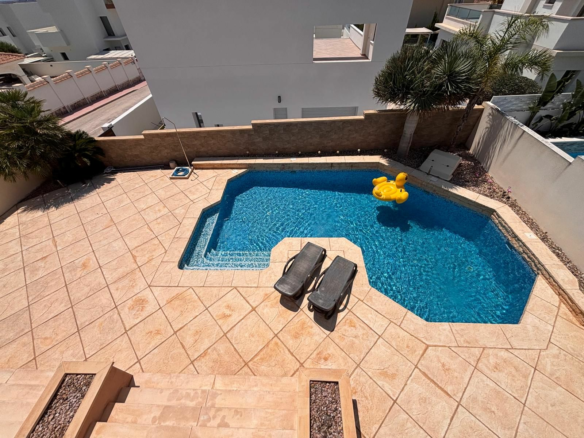 4-bedroom Villa In Rojales, Spain (175 M²)