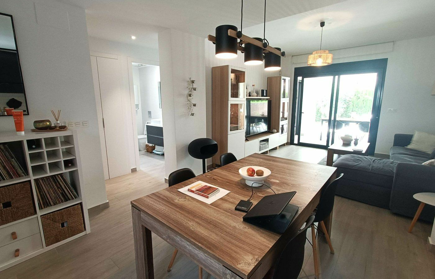 3-bedroom Apartment In San Miguel De Salinas, Spain (94 M²)