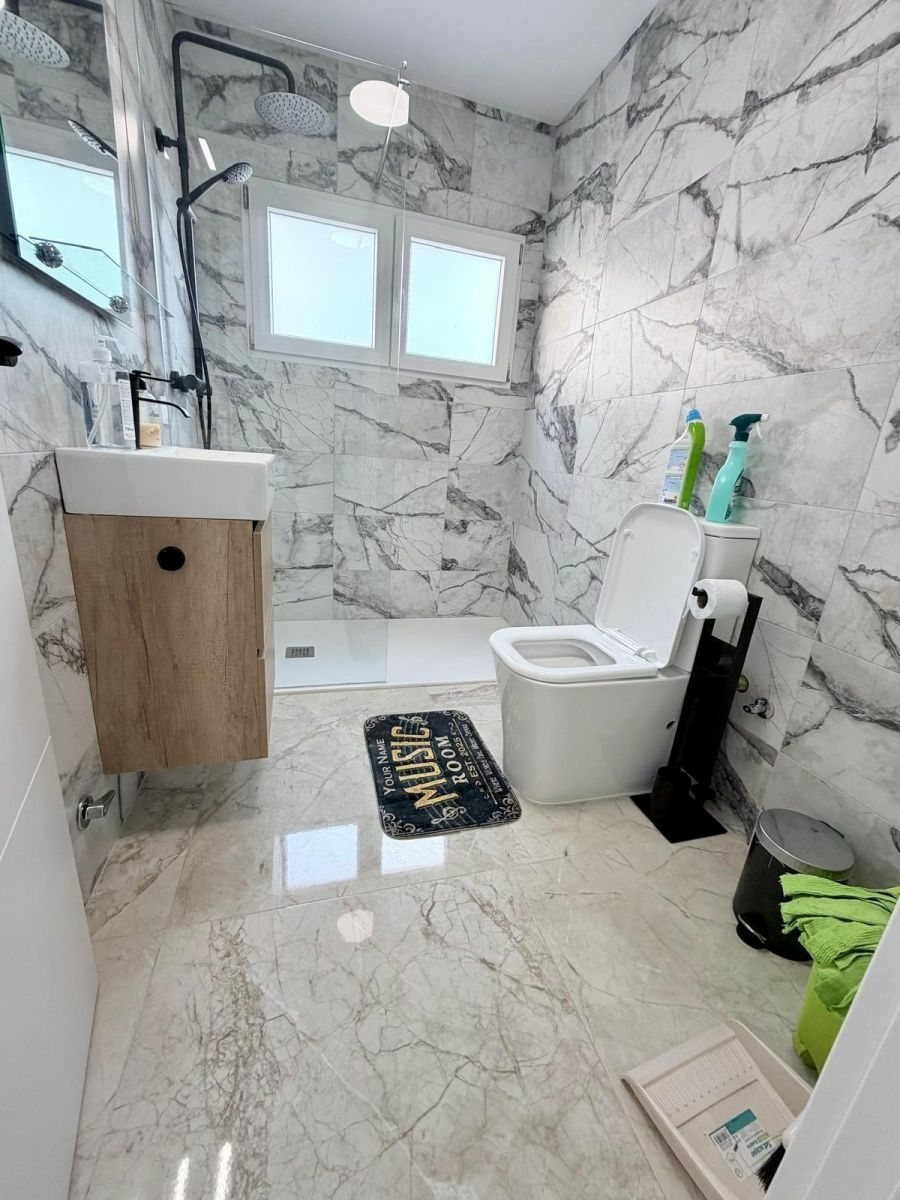 2-bedroom Apartment In Torrevieja, Spain (64 M²)