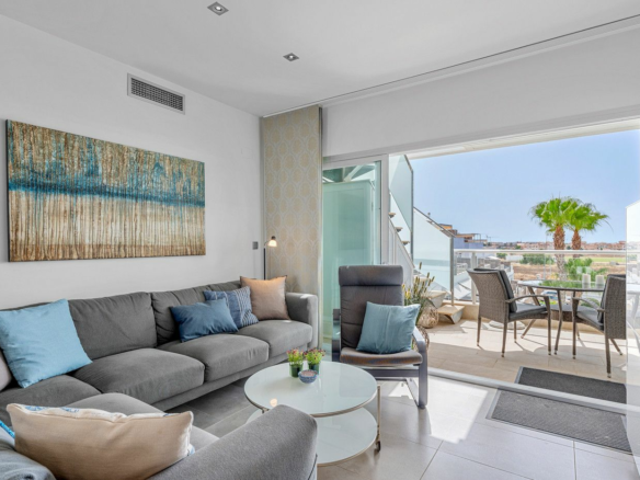 2-bedroom Bungalow In Orihuela Costa, Spain (89 M²)