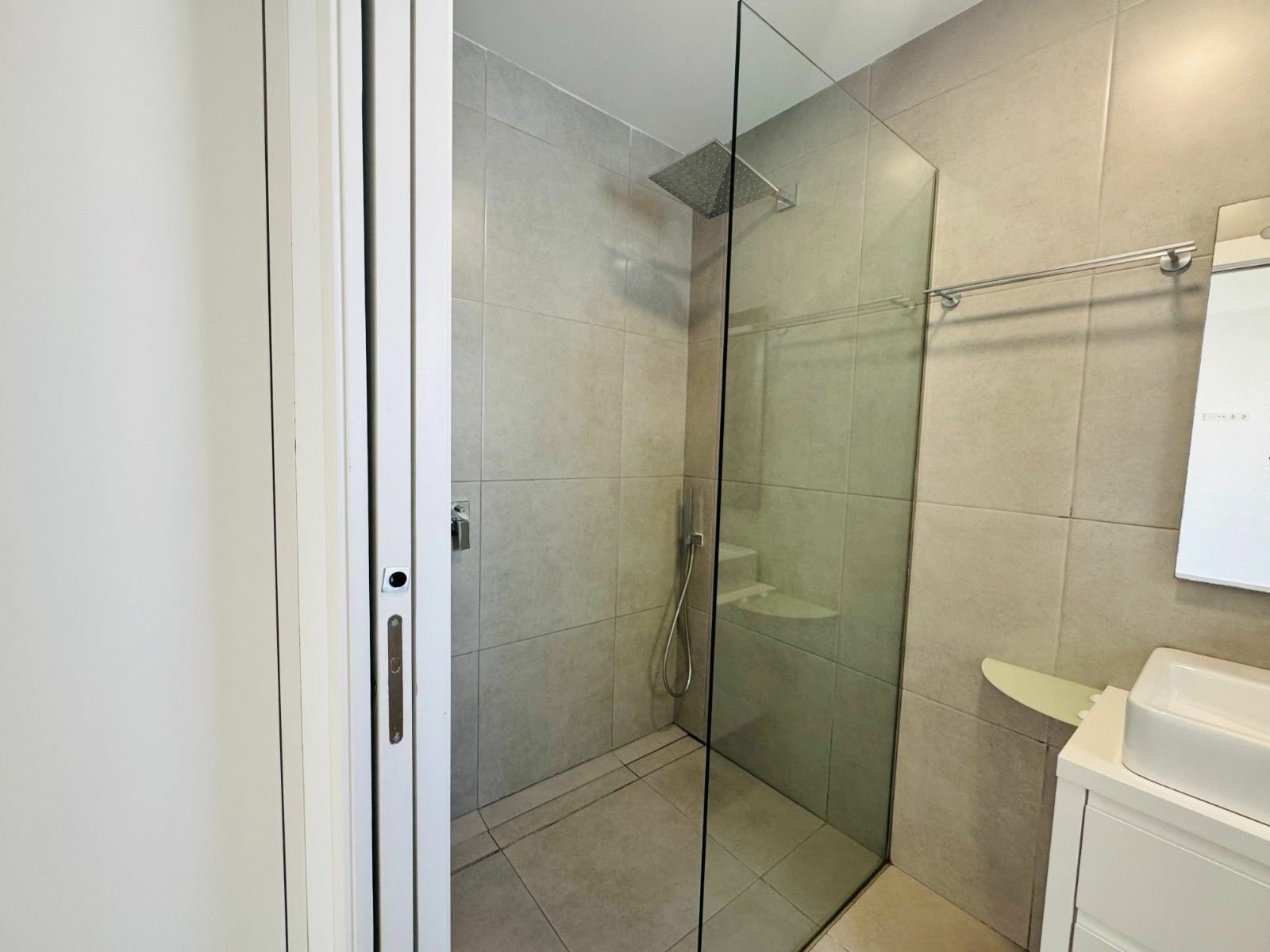 3-bedroom Villa In San Pedro Del Pinatar, Spain (154 M²)